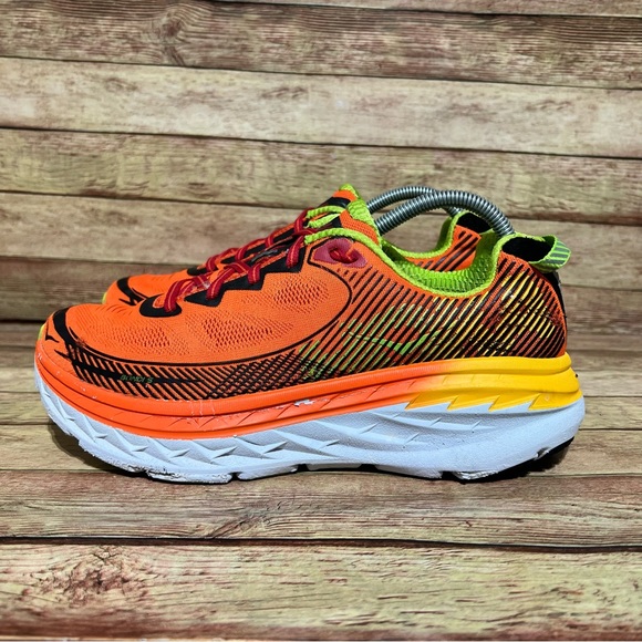 Hoka One One Shoes Hoka Bondi 5 Athletic Shoes Poshmark
